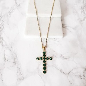 Naszyjnik stal szlachetna, duży krzyż, zielone kryształki